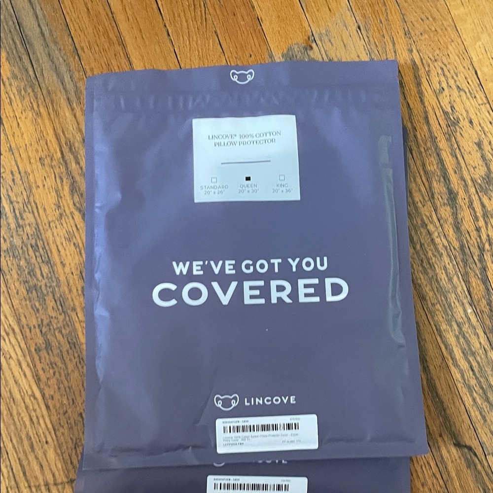 NWT Pillow Protector
